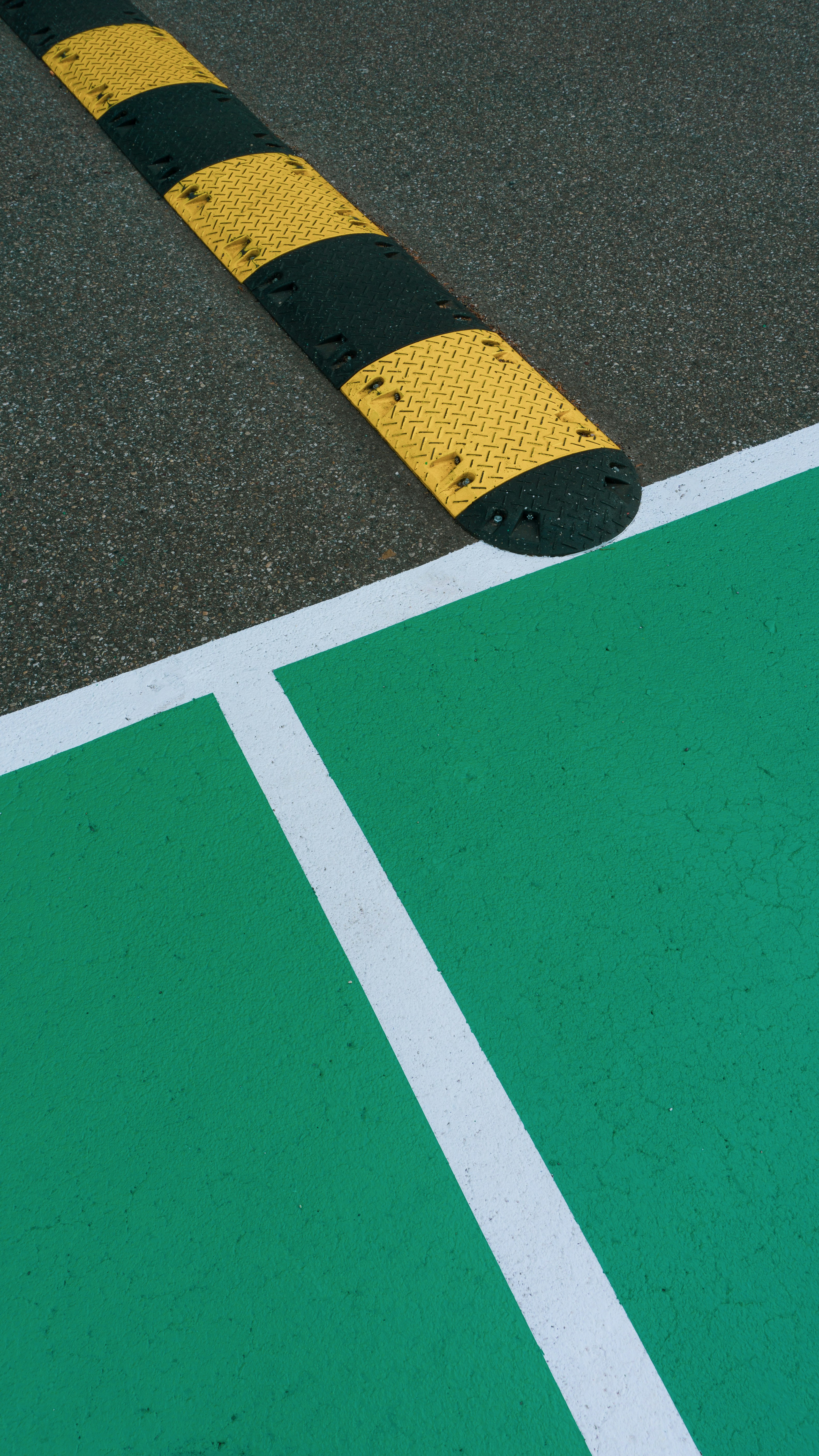 Installazione dosso rallentatore - Piazzale della Brenta